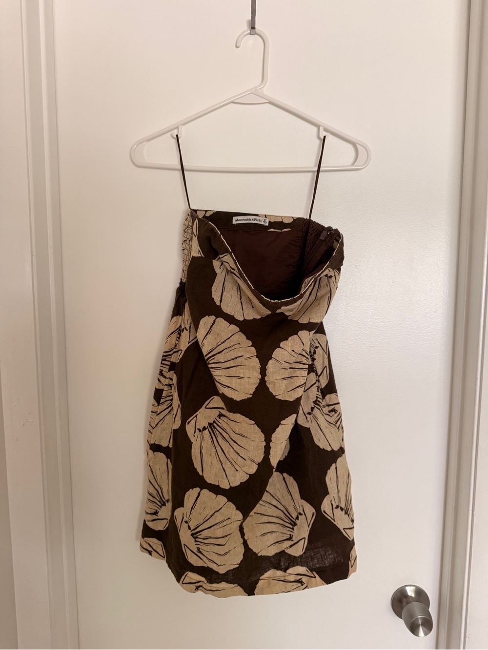 The A&F Scarlett Strapless Linen-Blend Skort - Picture 2 of 4